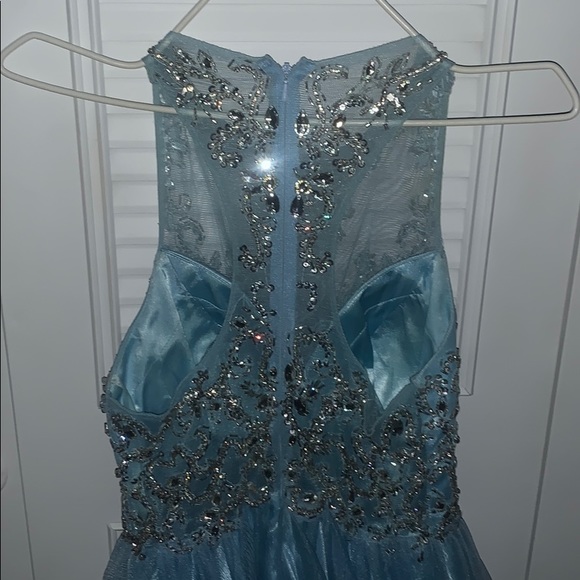 Baby blue Razorback homecoming dress size 1/2 - Picture 3 of 3